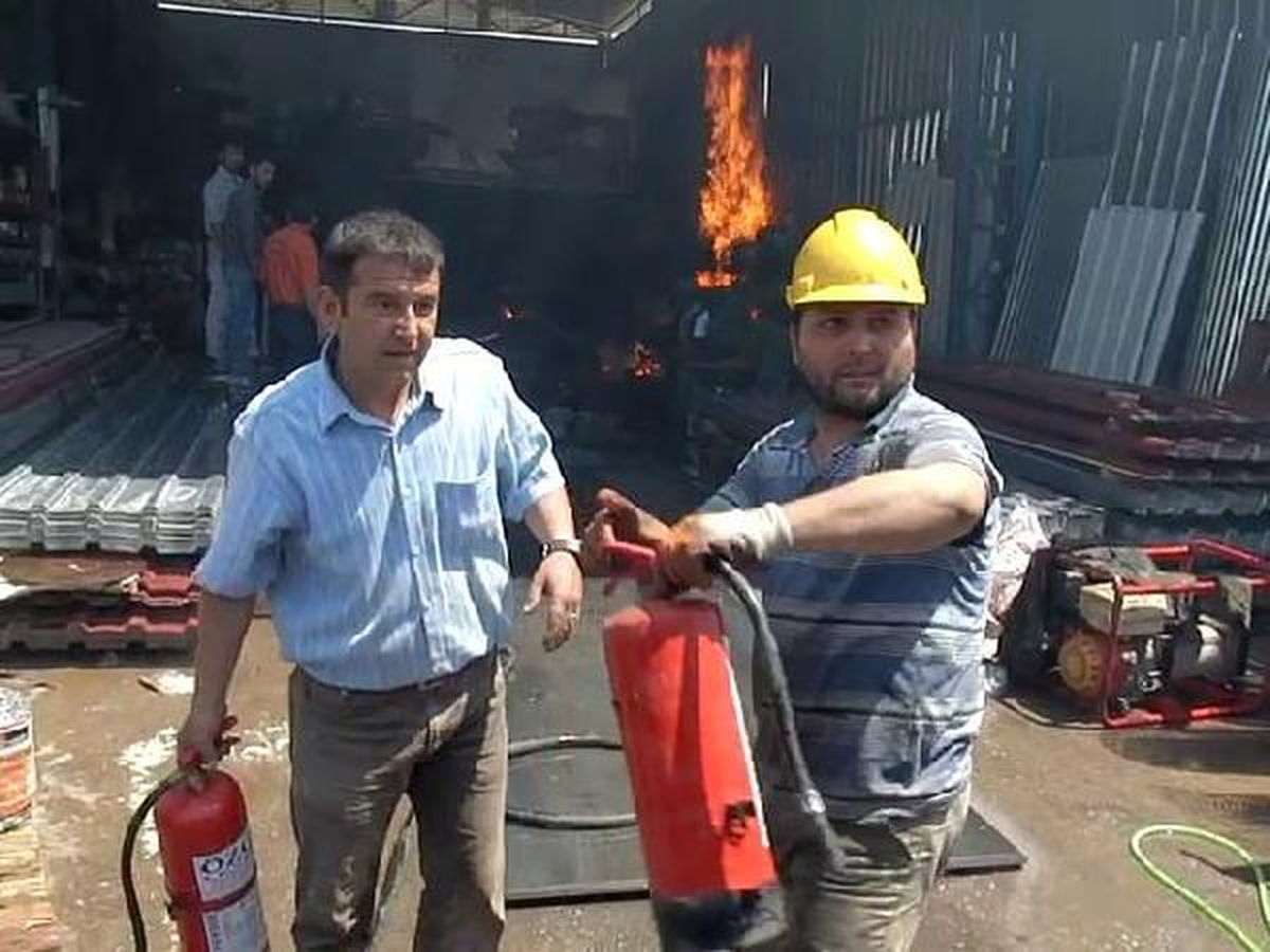 Kaynaktan Sıçrayan Kıvılcım Boyaları Tutuşturdu