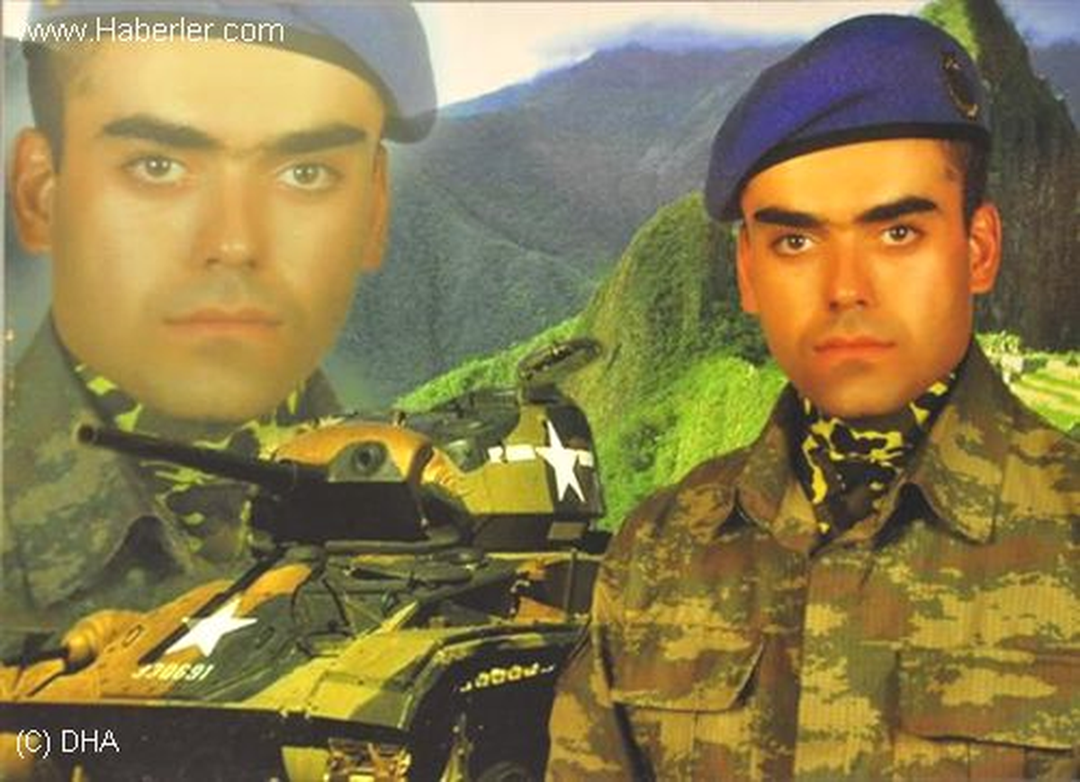 Şehit Evlerine Ateş Düştü