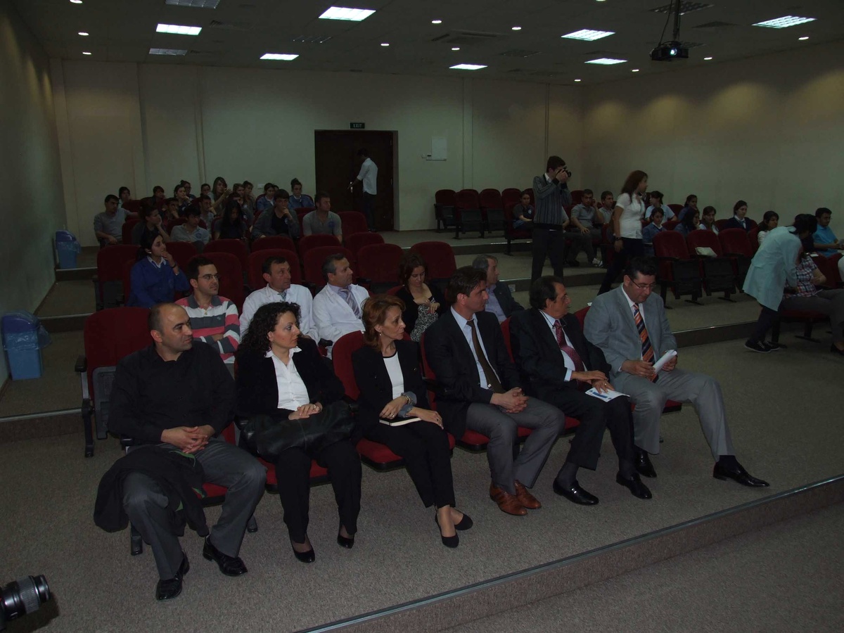 Seminer ile İş Hayatına Hazırlanıyorlar