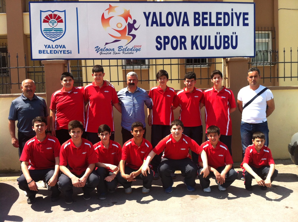 Yalovalı Hentbolcular Sakarya\'da Boy Gösterecek