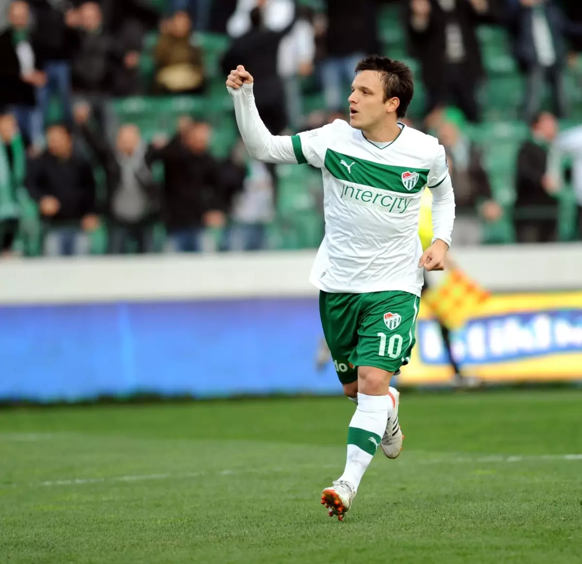 Bursaspor Batalla\'da Mutlu Sona Ulaştı