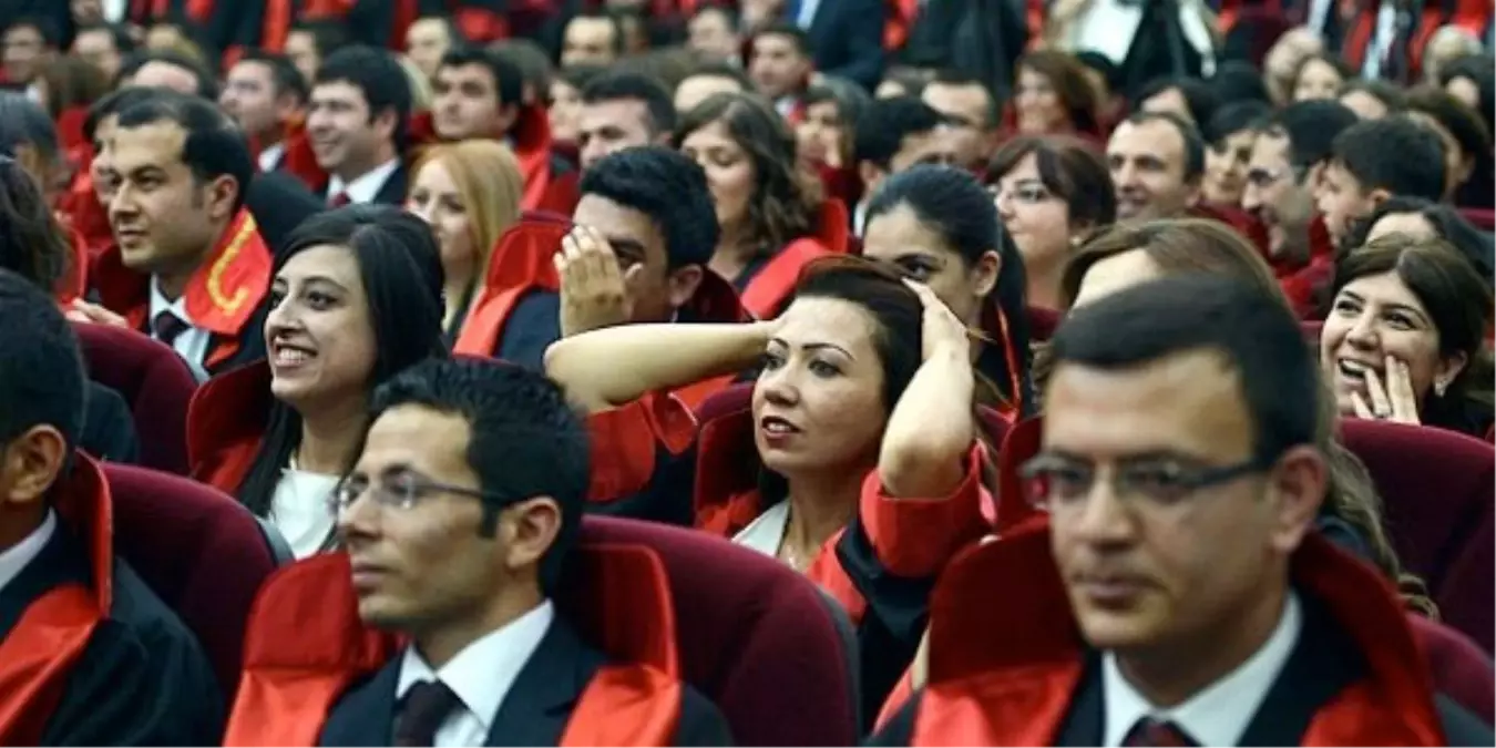 Hakim ve Savcı Adaylarının Kura Heyecanı