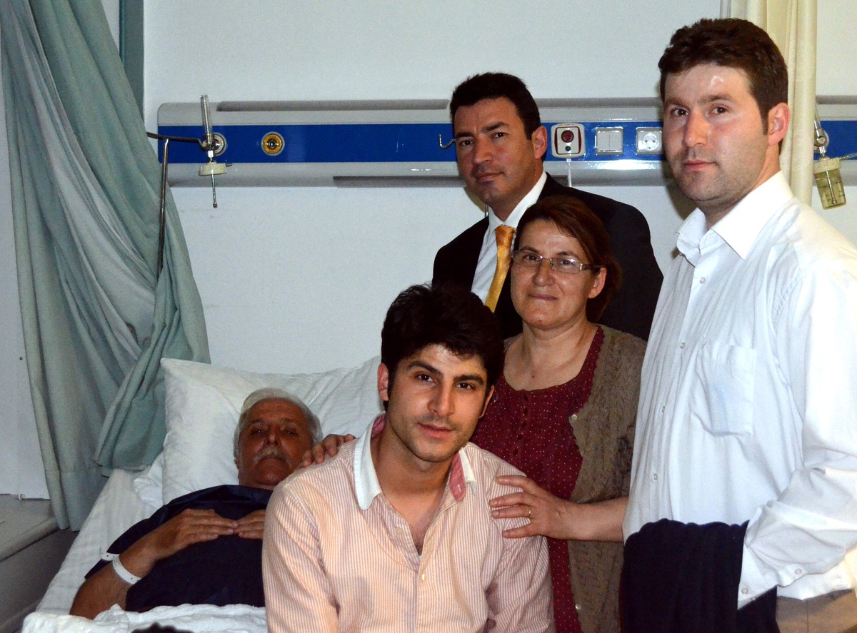 Milletvekili Ulupınar, Ankara\'daki Zonguldaklı Hastaları Ziyaret Etti