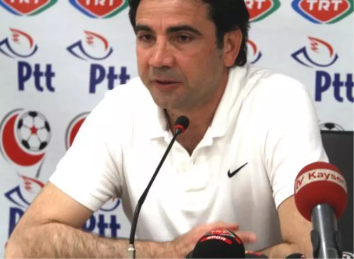 Özköylü: "Başkan Bir Yiğit Arıyordu, Biz de Geldik O Yiğit Olduk"