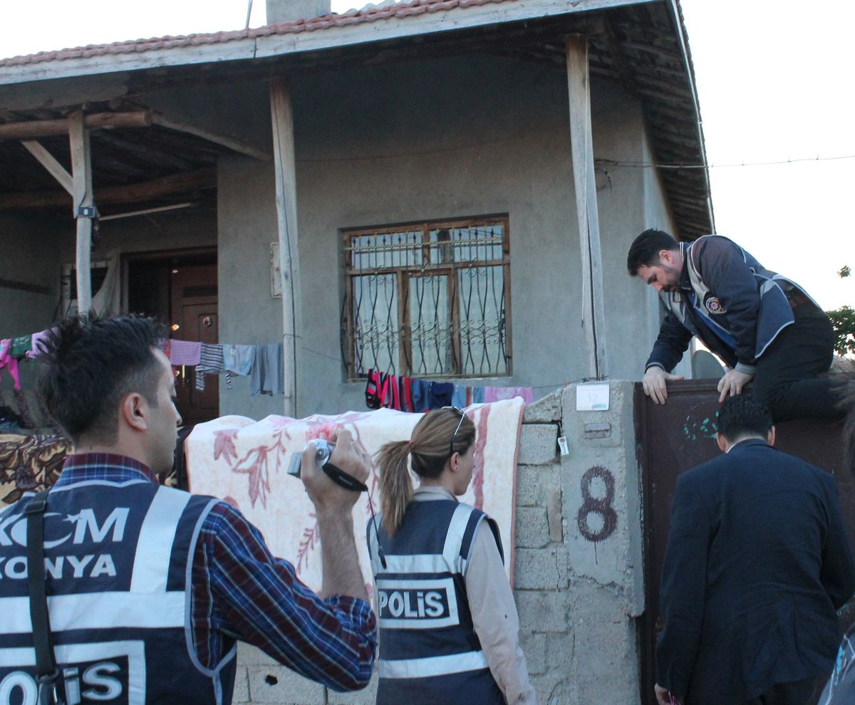 Sokak Satıcılarına Özel Harekatlı Baskın