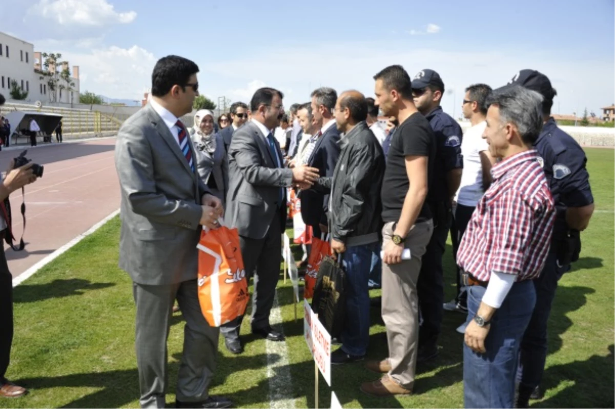 Türk Dili Sevgi Kupası Başladı