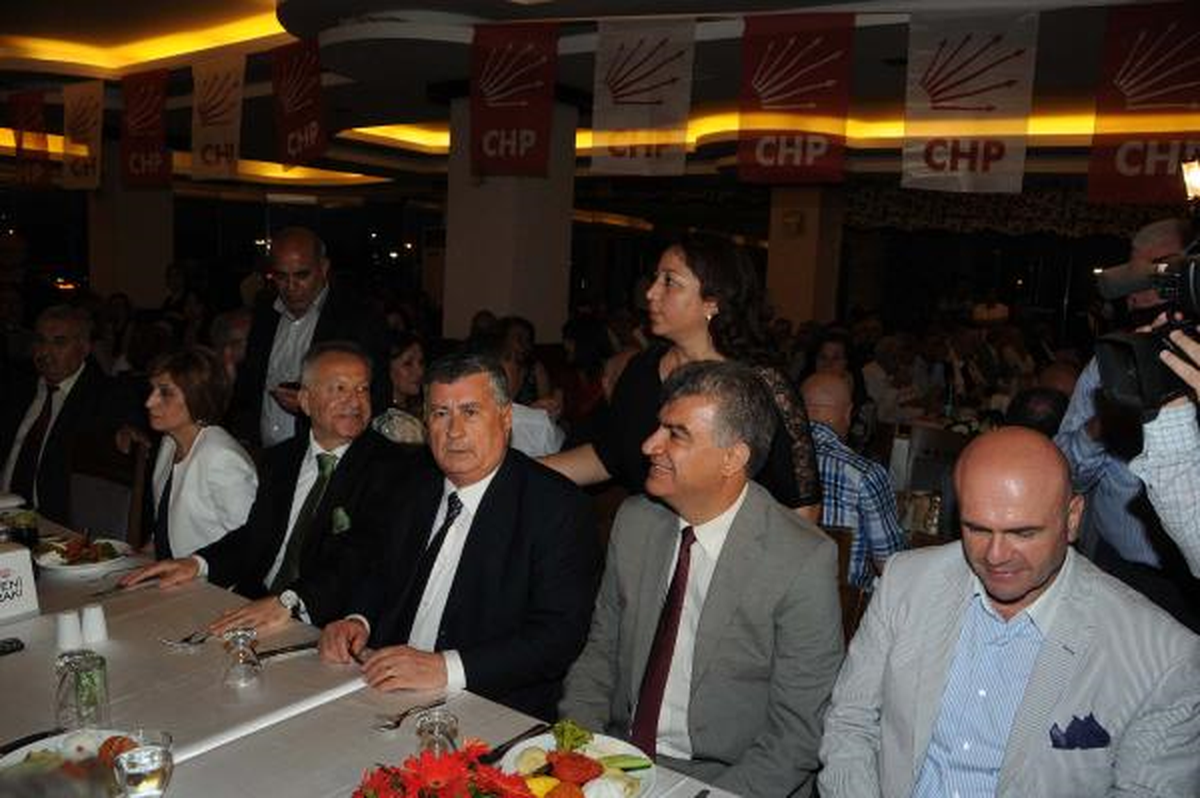 Adnan Keskin."Çoğunluk Bendedir, İstediğimi Yaparım Derseniz, Demokrasi Mutluluk Kaynağı Olmaktan...