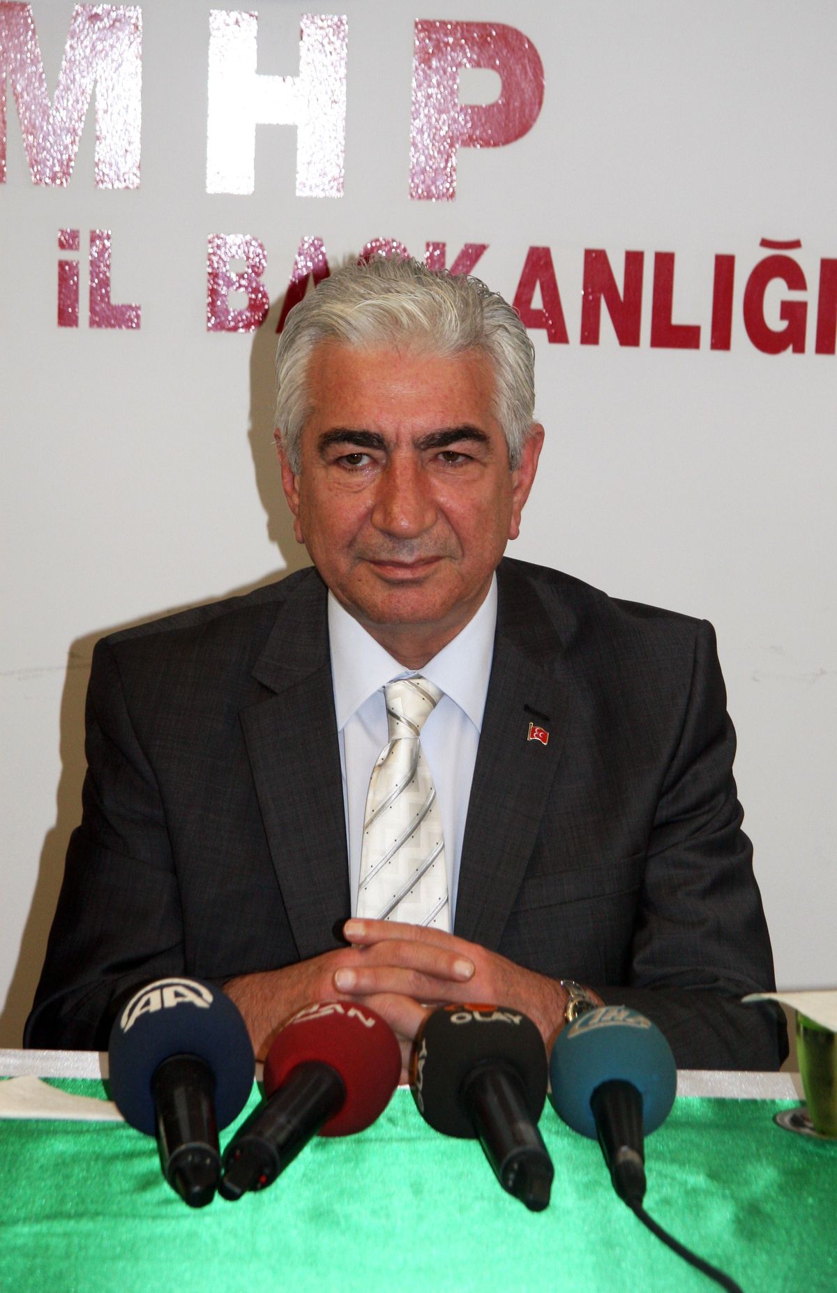 Anayasa Uzlaşma Komisyonu Üyesi MHP\'li Bal\'dan Cemil Çiçek\'e Yanıt