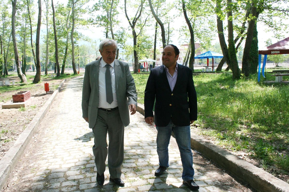 Devrek\'te Milli Egemenlik Parkı Yeniden Düzenleniyor