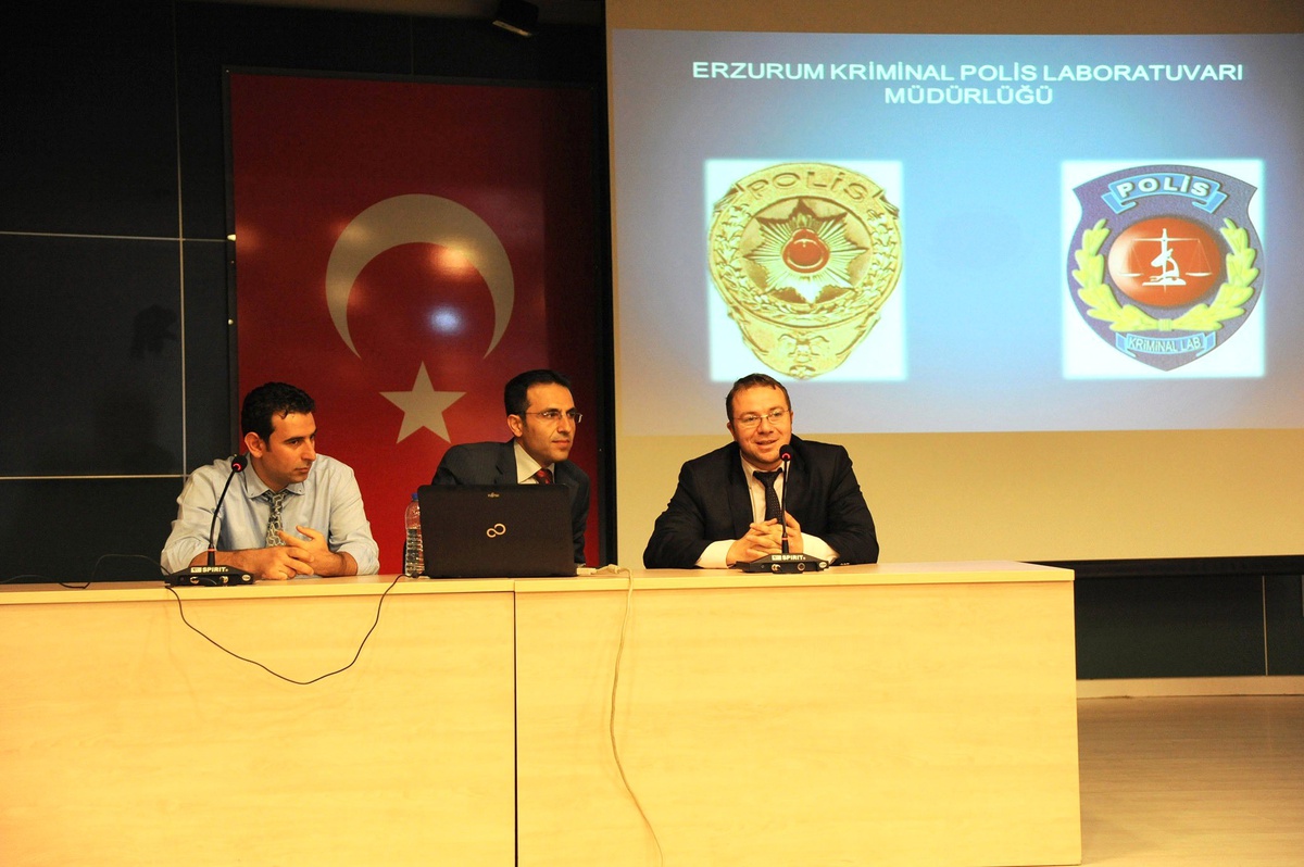 ETÜ\'de Adli Olaylarda DNA Konulu Konferans