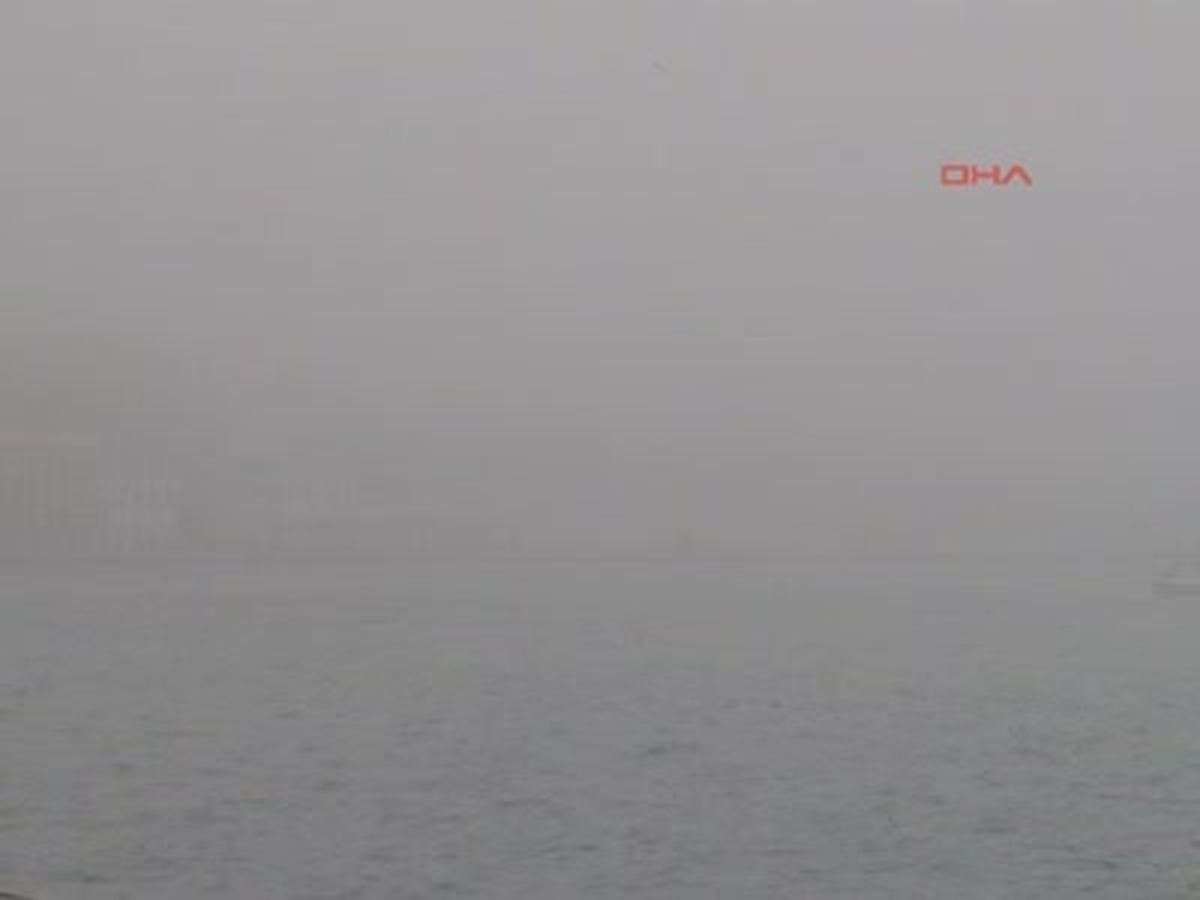 İstanbul\'da Sis 2 İbrahim Aktürk / İstanbul, Dha İstanbul\'da Sabah Erken Saatlerde Sis Etkili Oldu.