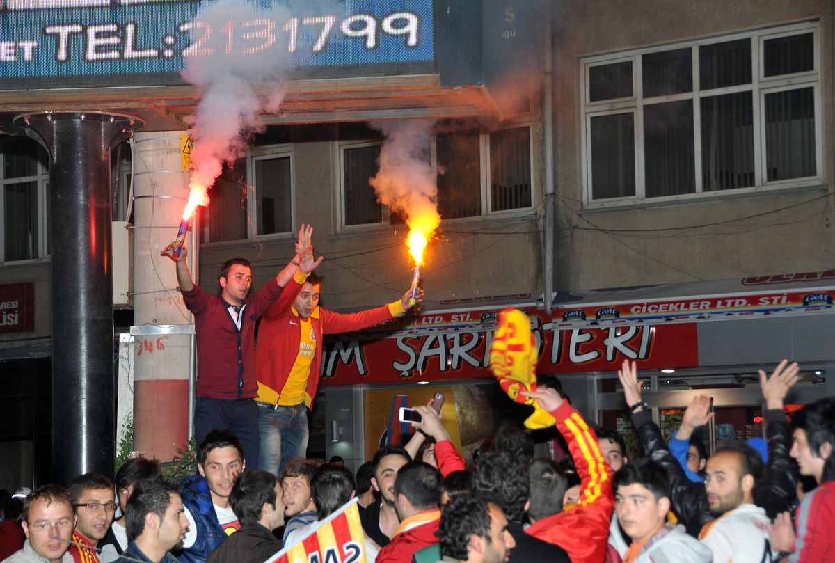 Gümüşhane\'de Şampiyonluk Kutlamaları