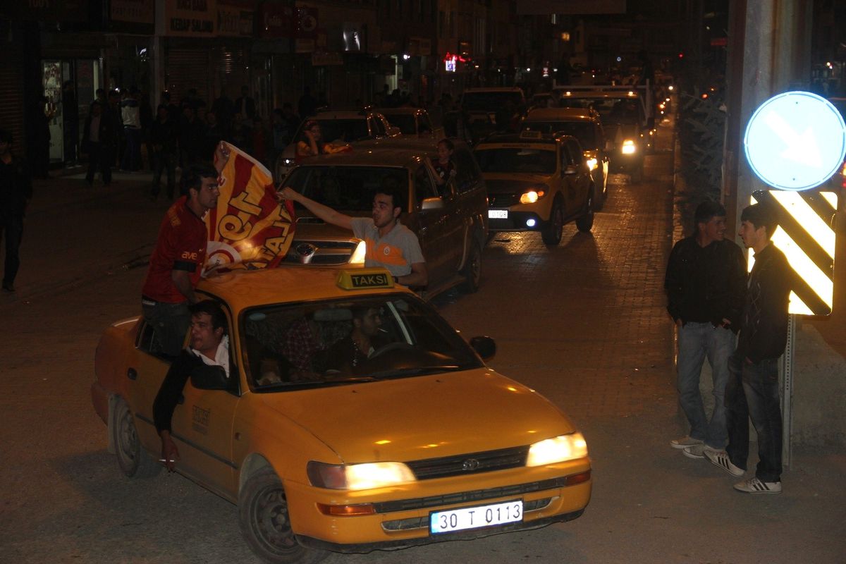Hakkari\'de Galatasaray Coşkusu