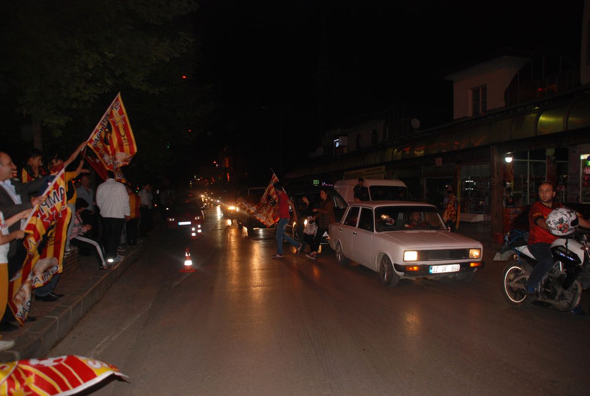 Isparta\'da Şampiyonluk Coşkusu