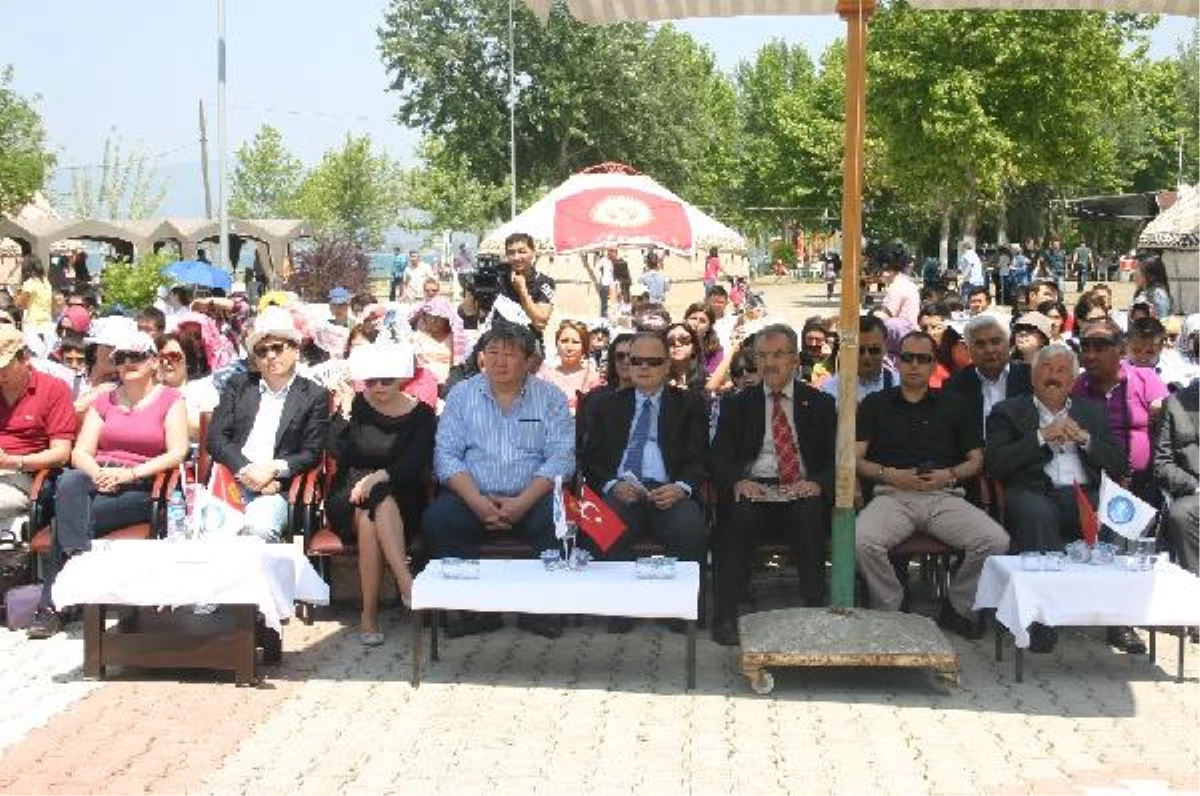 İznik\'te Kırgız Şenliği