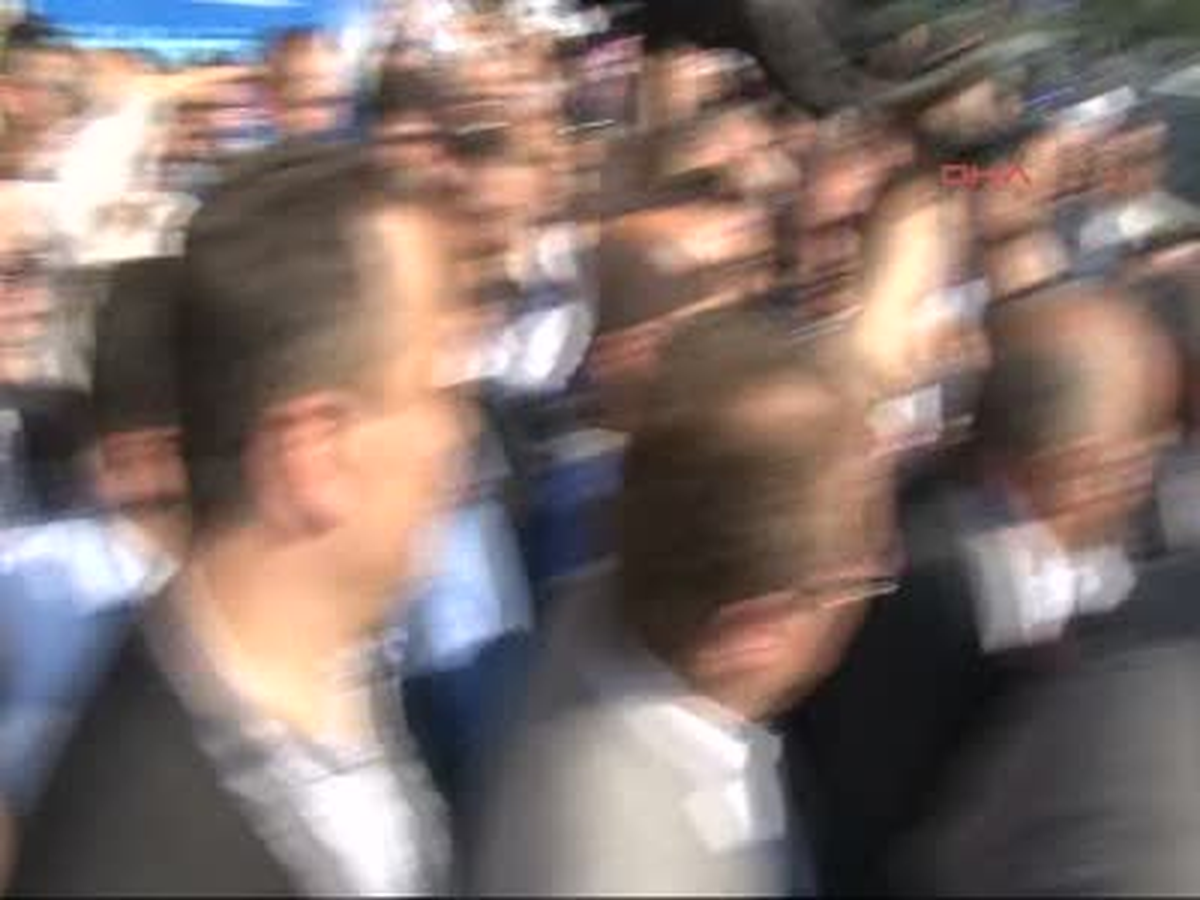 Kılıçdaroğlu\'ndan Başbakan Erdoğan\'a Dilan Sorusu Kılıçdaroğlu\'ndan Başbakan Erdoğan\'a Dilan Sorusu