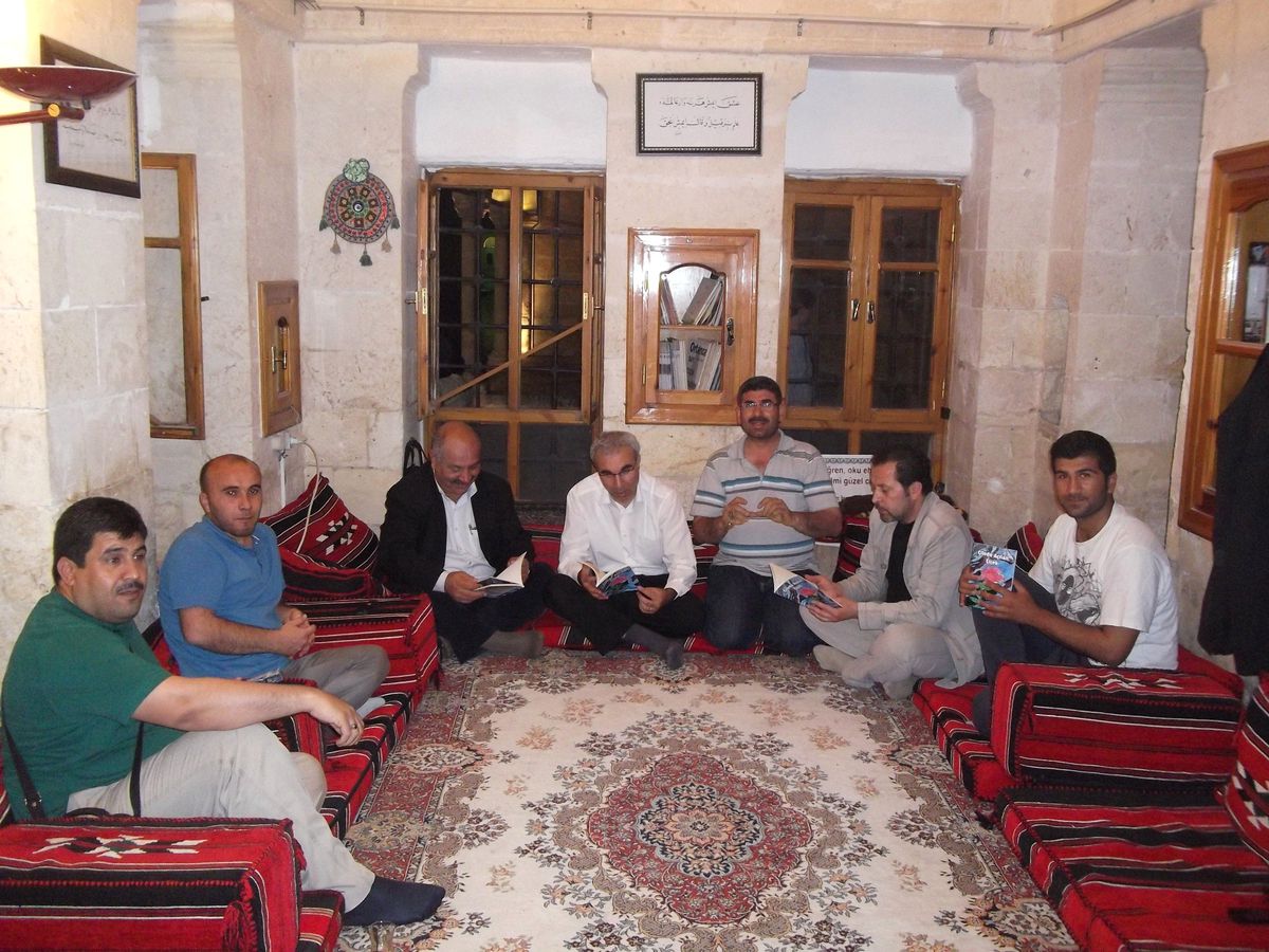 Şairler Muharrem Çelik'in Şiirini Konuştu