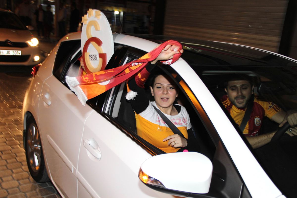 Samsun\'da Galatasaray Taraftarlarına Şampiyonluk Turu Attırılmadı