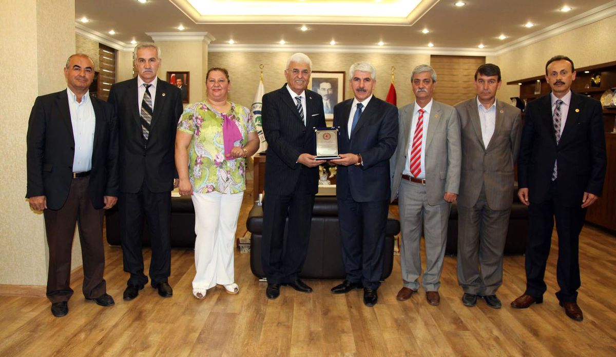 Türkiye Muhtarlar Federasyonu Başkanı Özünal, Başkan Sakallı\'yı Ziyaret Etti