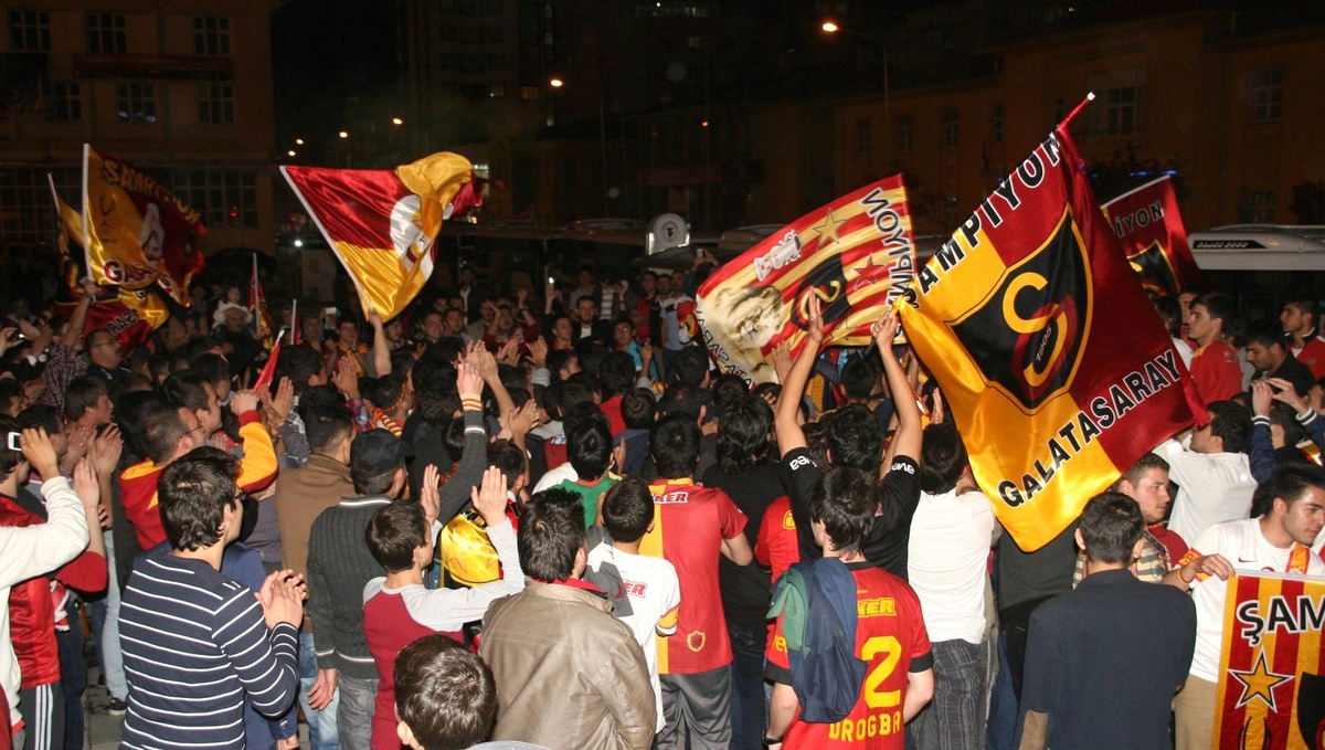 Yozgat\'ta Galatasaraylılar Şampiyonluğu Kutladı