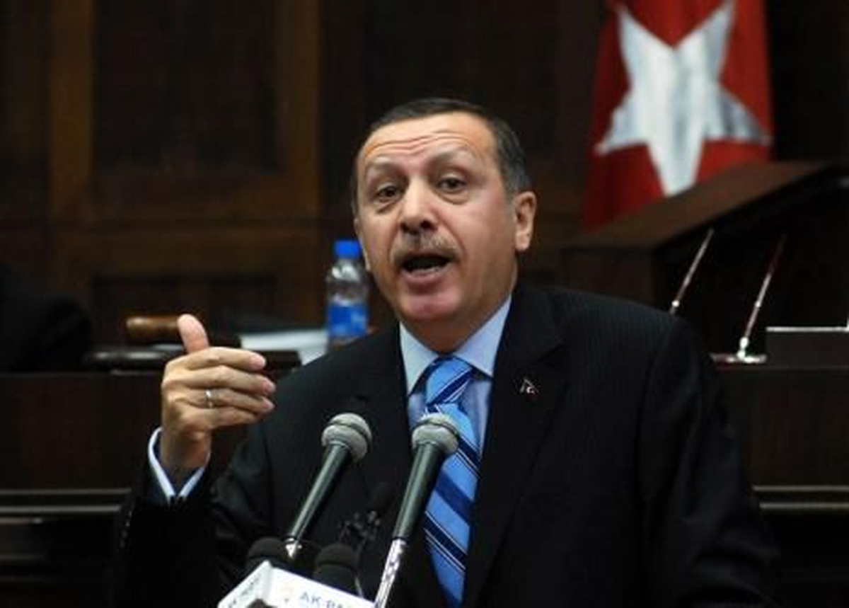 Başbakan Recep Tayyip Erdoğan\'dan Galatasaray\'a Tebrik