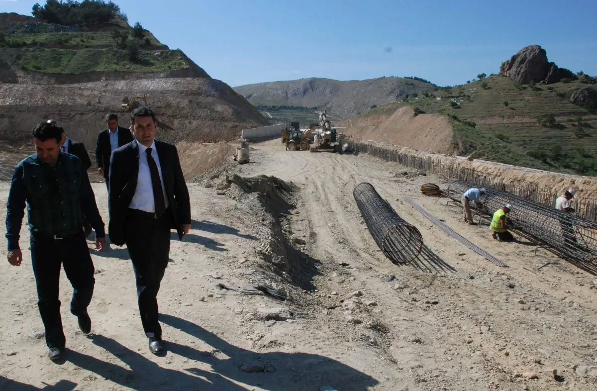 Çevre Yolunda Heyelan Riskine Karşı Çalışma