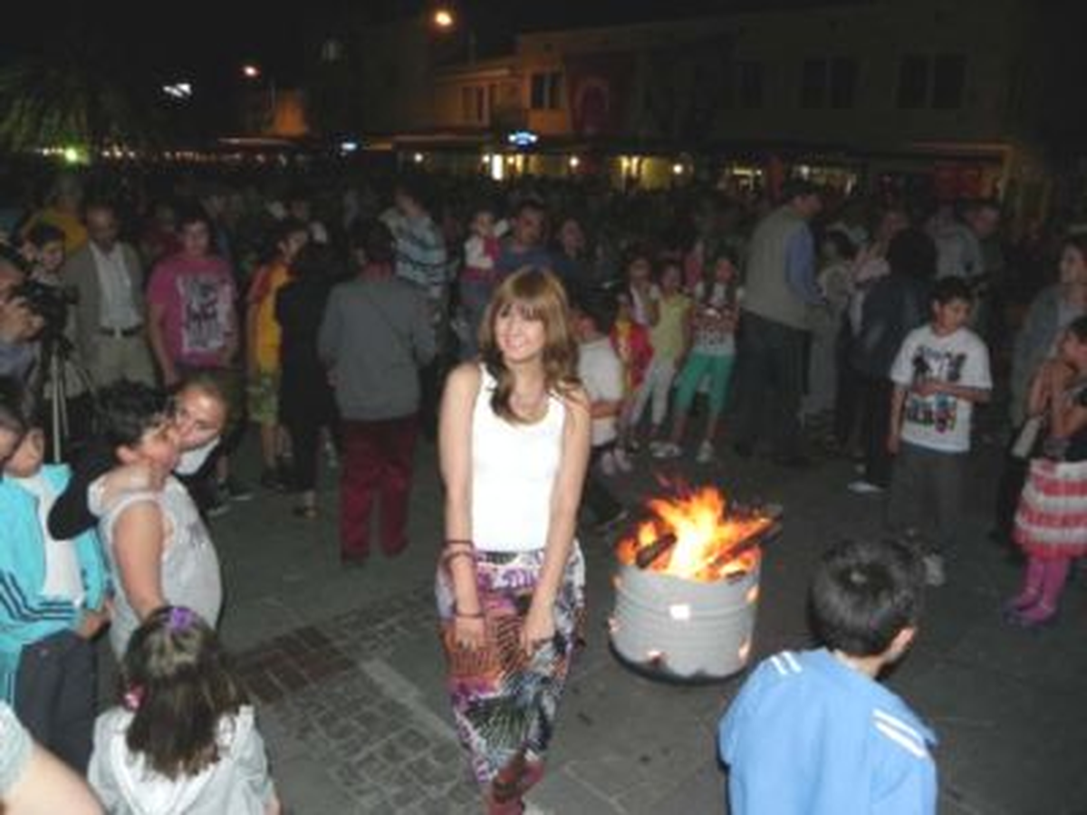 Foça\'da Hıdırellez Coşkusu