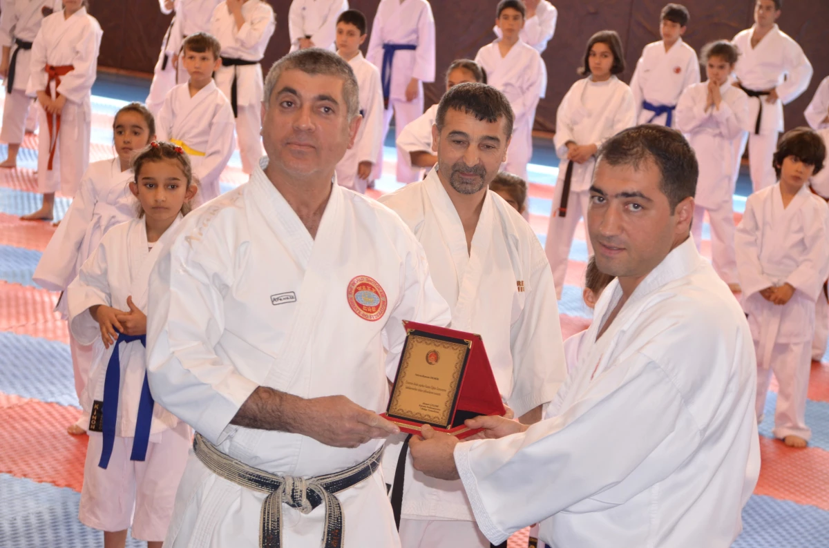 Karate Eğitim Semineri Yapıldı