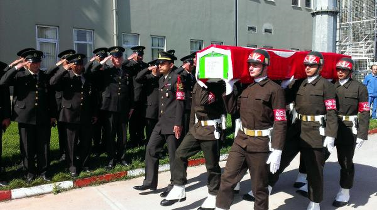 Ağır Yaralanan Uzman Çavuş Öldü