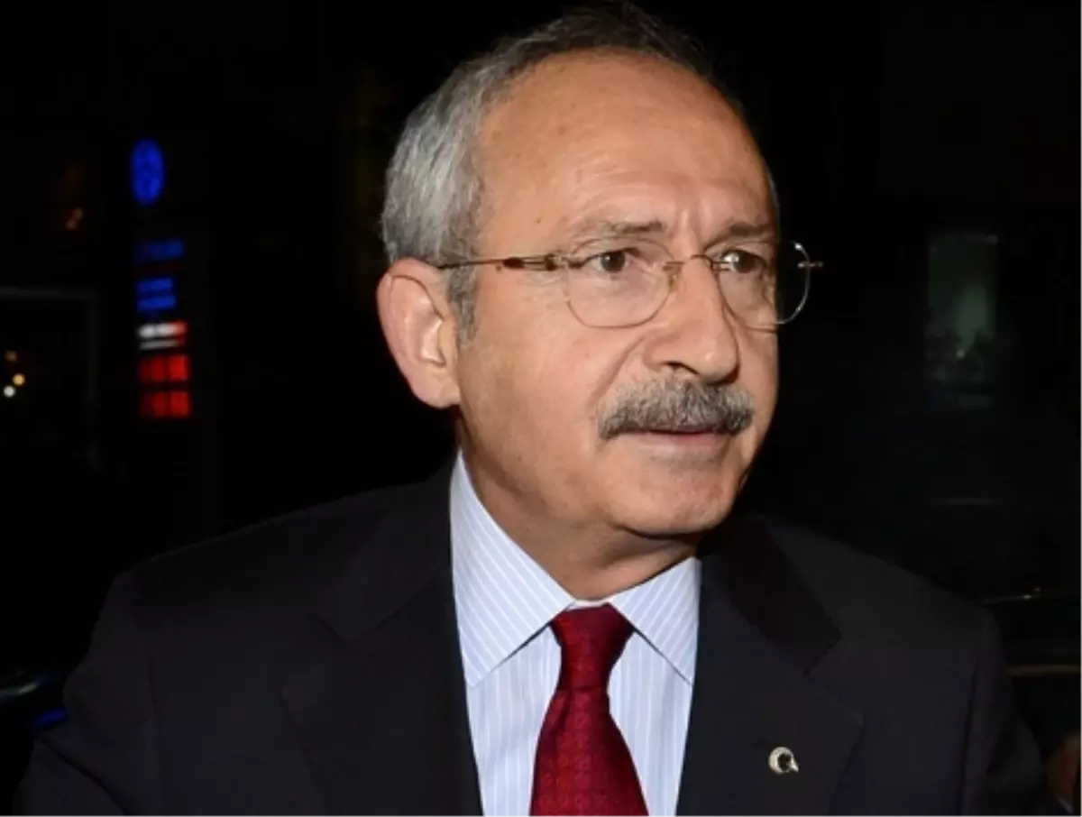 Kılıçdaroğlu Galatasaray\'ı Kutladı