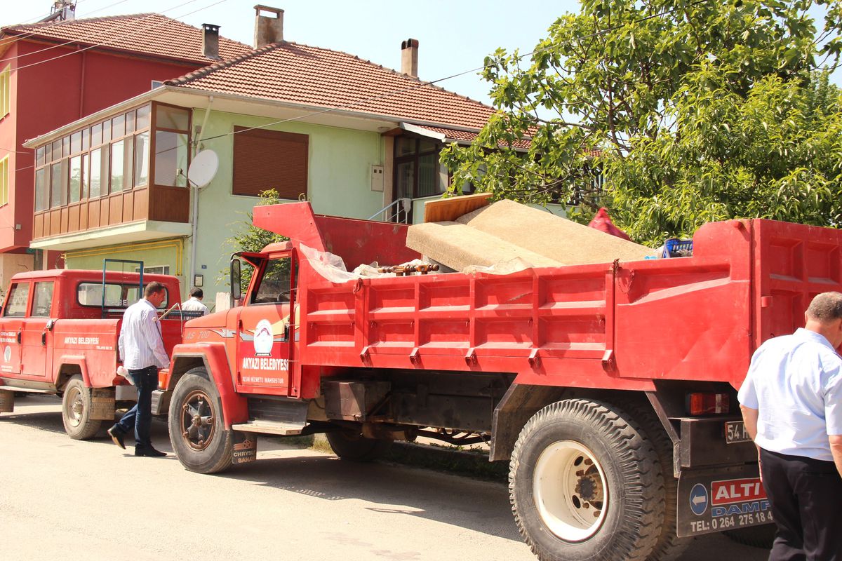 Sakarya\'da Çöp Ev Operasyonu