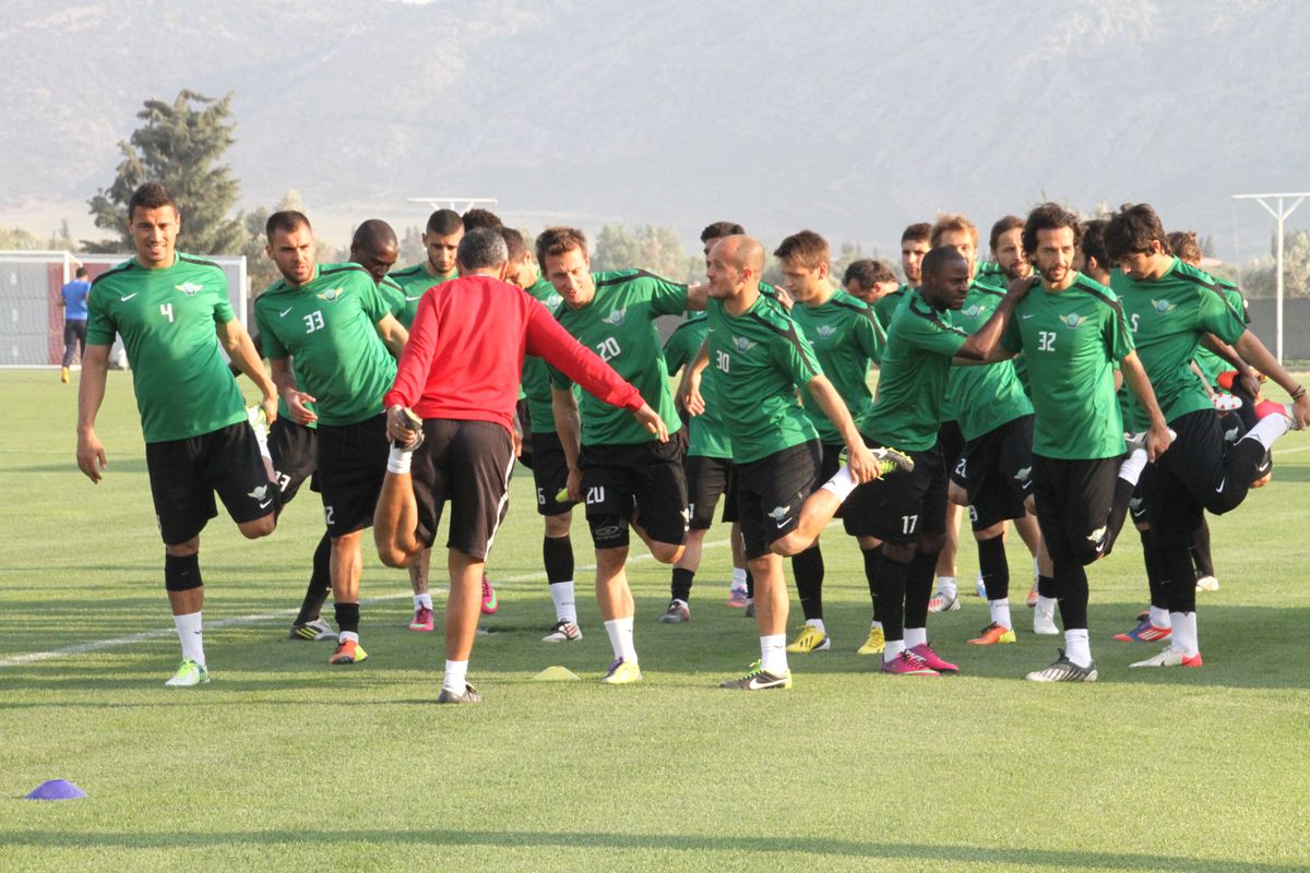 Akhisar Belediyespor\'un Kurtuluş Maçı