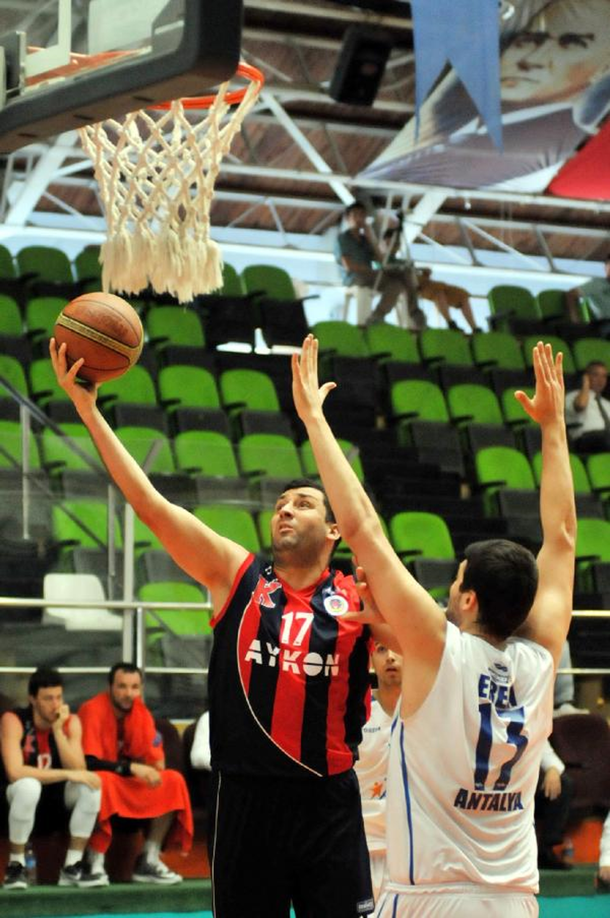 Antalya Büyükşehir-Ted Ankara Kolejliler: 73-103