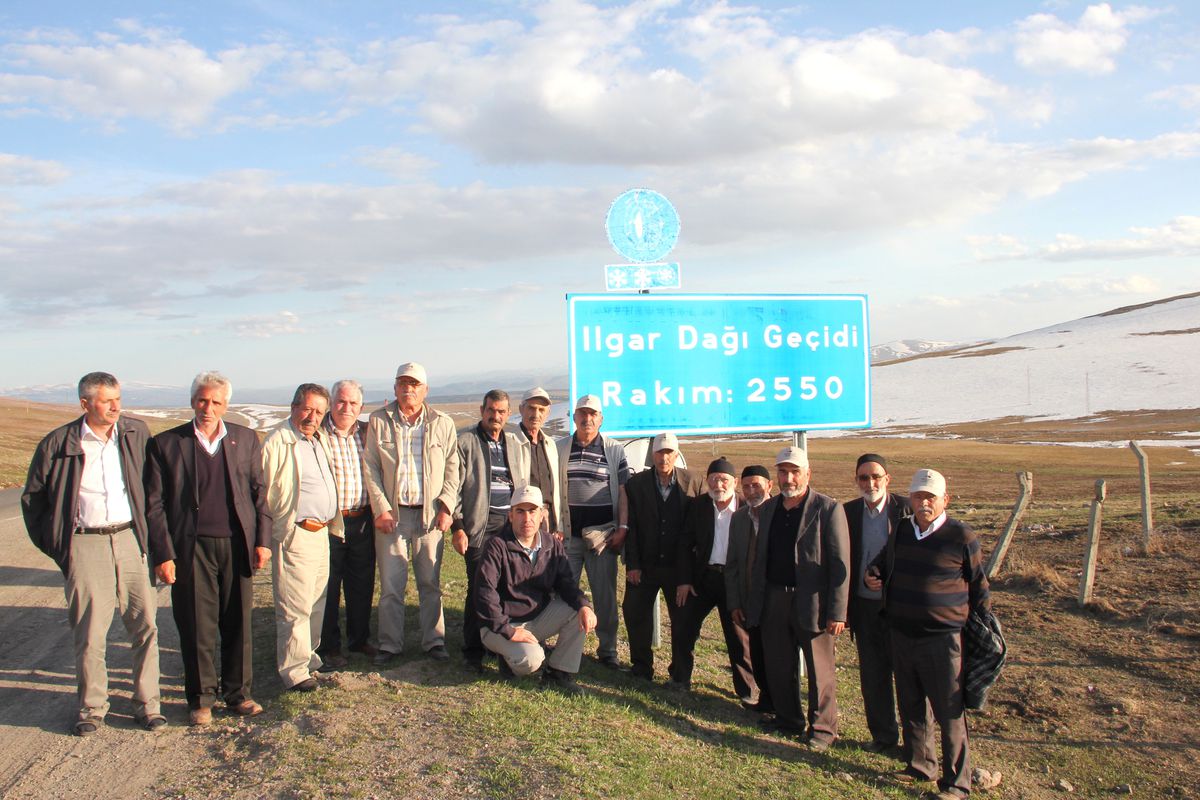 Arıcılar, Ilgar Dağına Hayran Kaldı