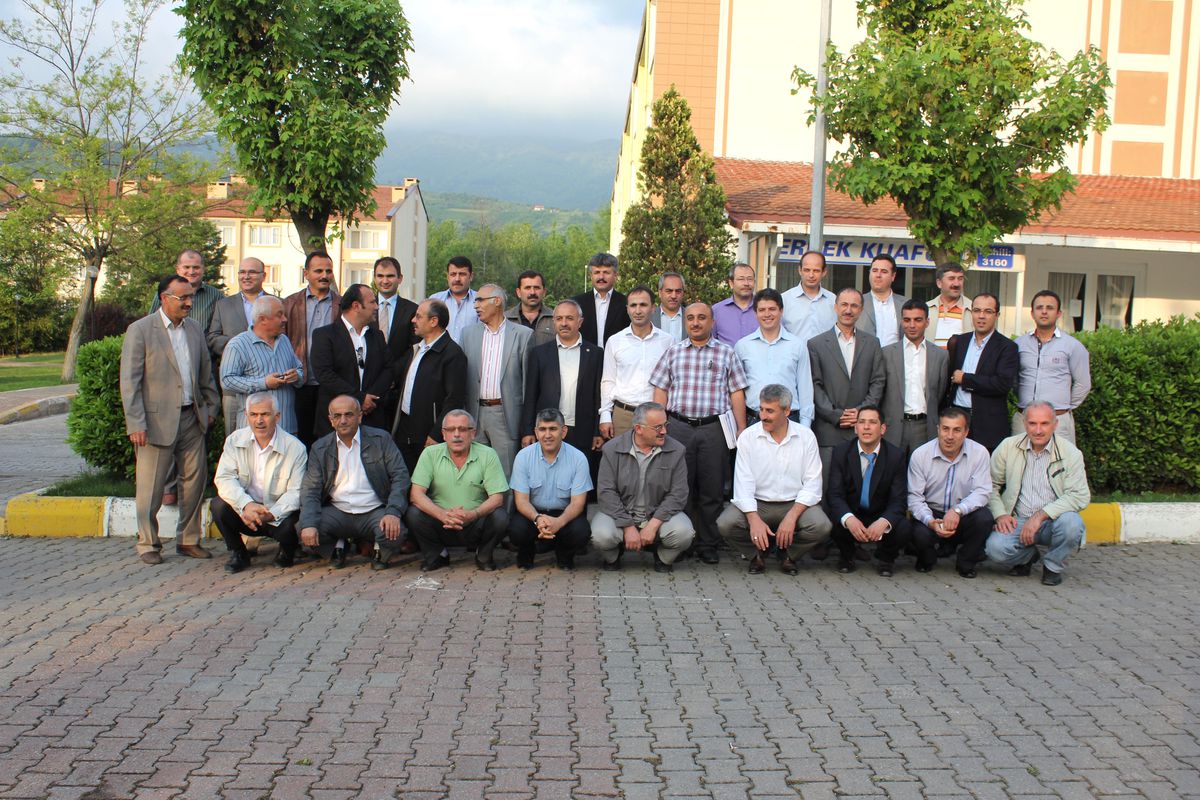 Eğitim Bir Sen Yönetim Kurulu Toplantısı Akyazı Kuzuluk İhlas Kaplıca Evlerinde Yapıldı