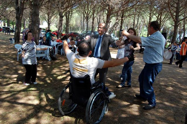 Muge Anli Dan Ihtiyac Sahiplerine Akulu Ve Tekerlekli Sandalye Atv