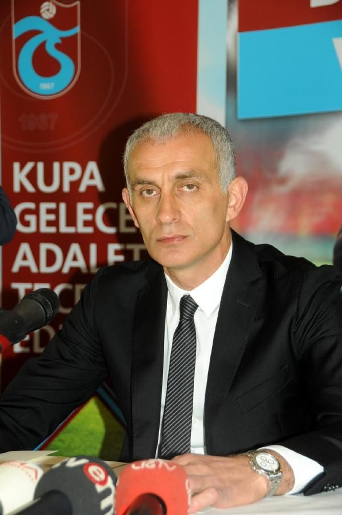 İbrahim Hacıosmanoğlu "Başlama Vuruşu" Yaptı