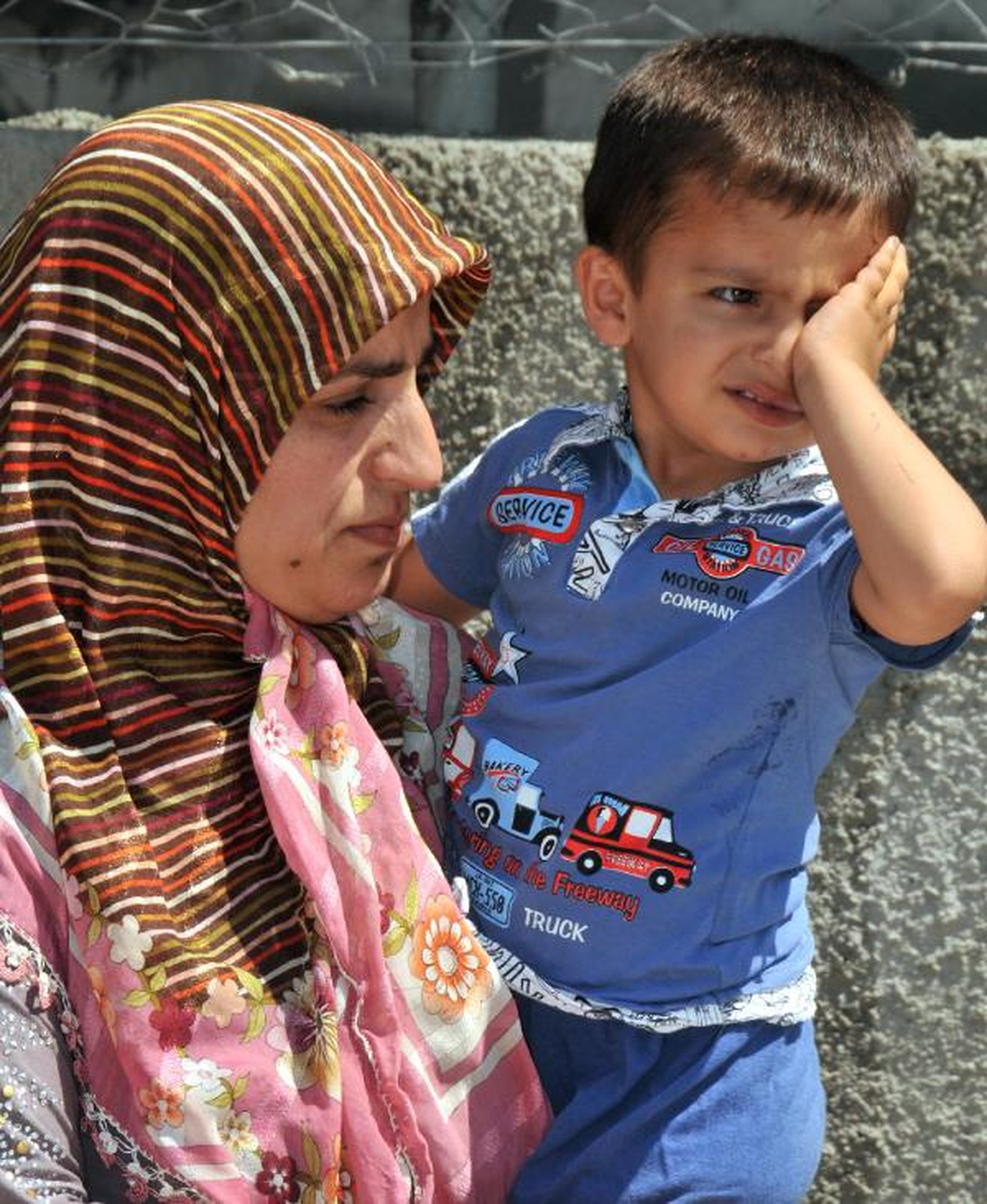 İşitme Engelli Çocuğun Kulak Protezi Çalındı
