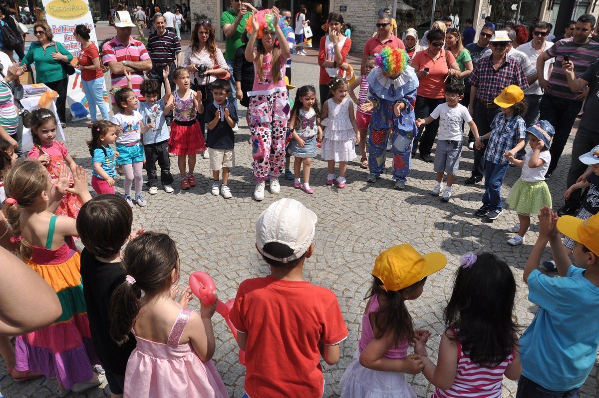 Minik Aslanlar, Forum Bornova\'da Boy Gösterdi