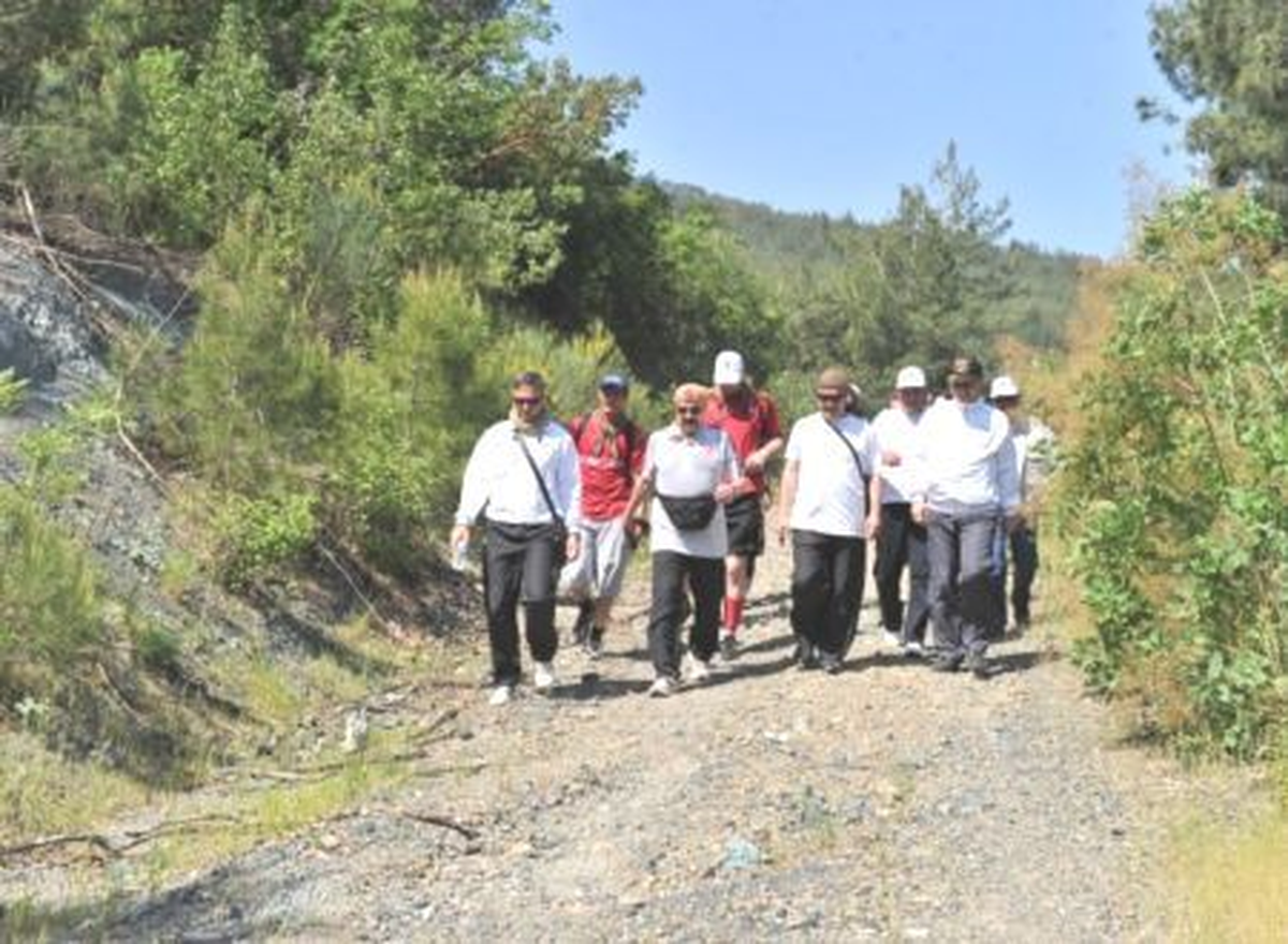 Osmaniye\'de Doğa Yürüyüşü