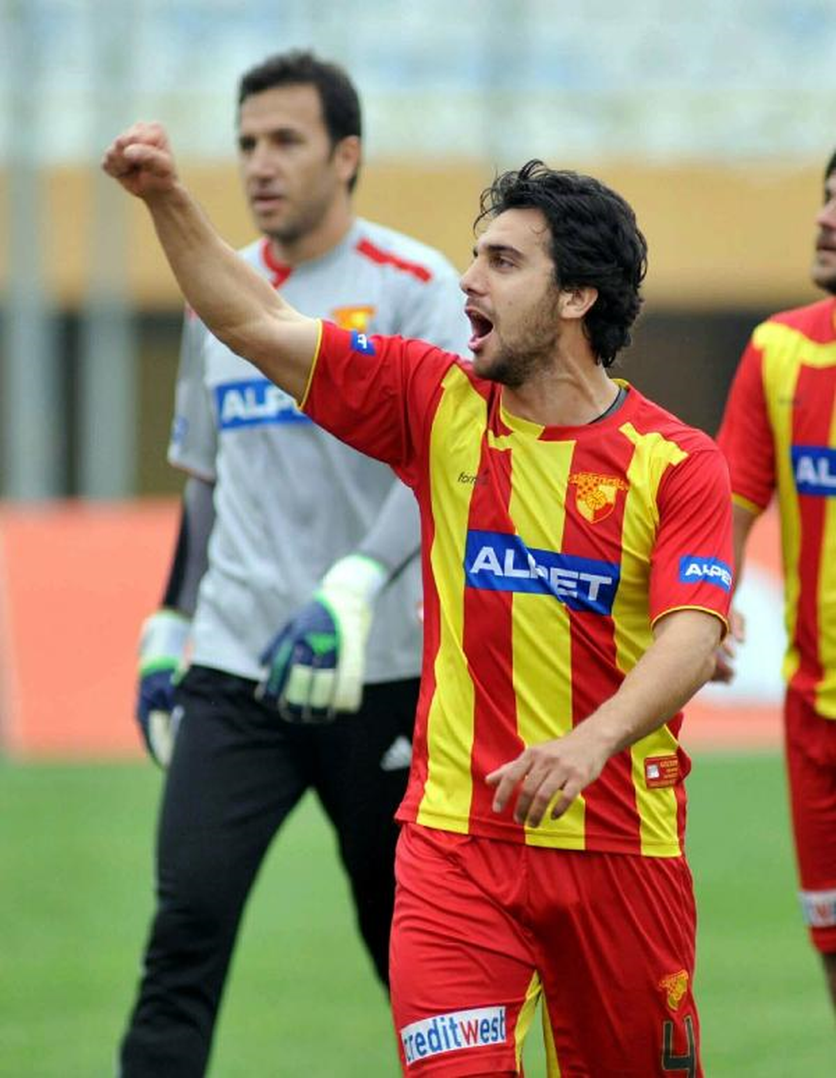 Tavşanlı Linyitspor Ferhat\'ın Yolu Göztepe\'yle Yine Kesişti