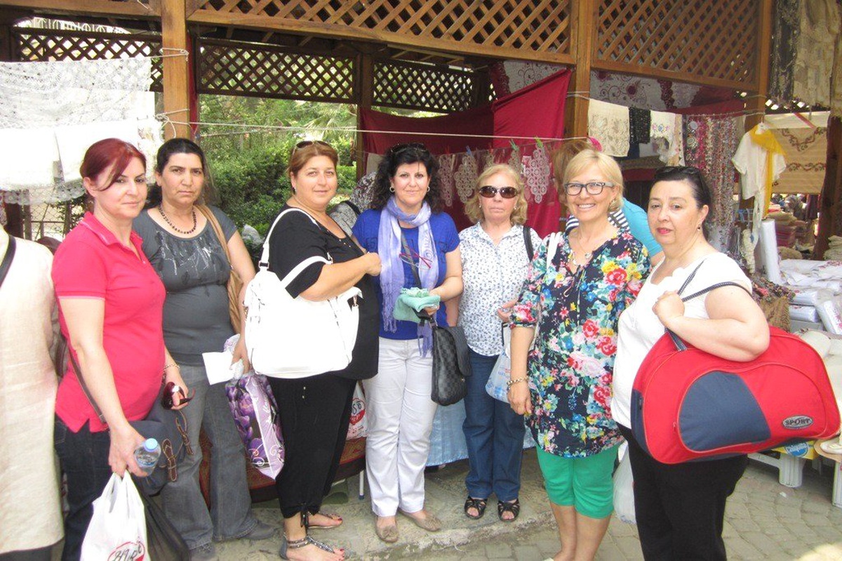 Urlalı Kursiyerler, Ödemiş Kadınlar Pazarını Gezdi