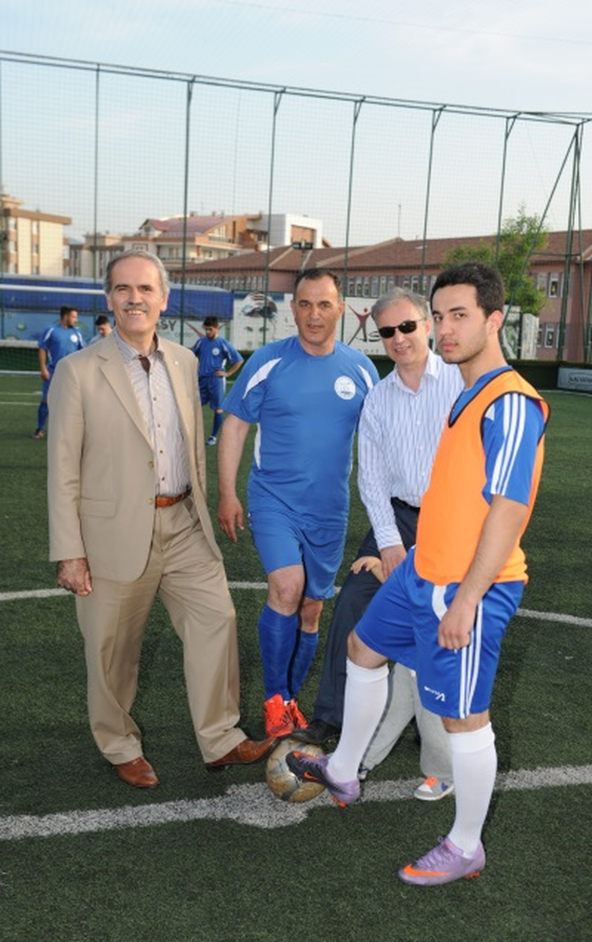 BAL-GÖÇ Futbol Turnuvasının Başlangıç Vuruşu Altepe\'den