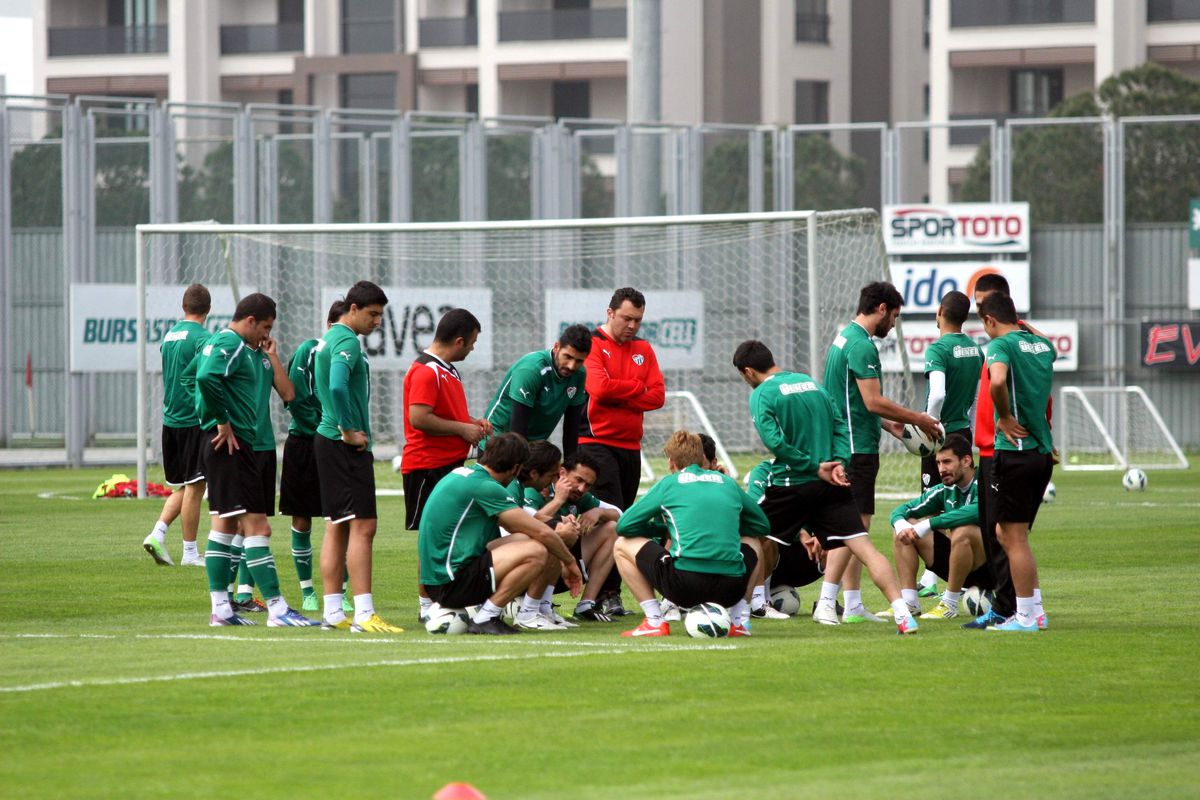 Bursaspor\'da Hüzünlü Antrenman