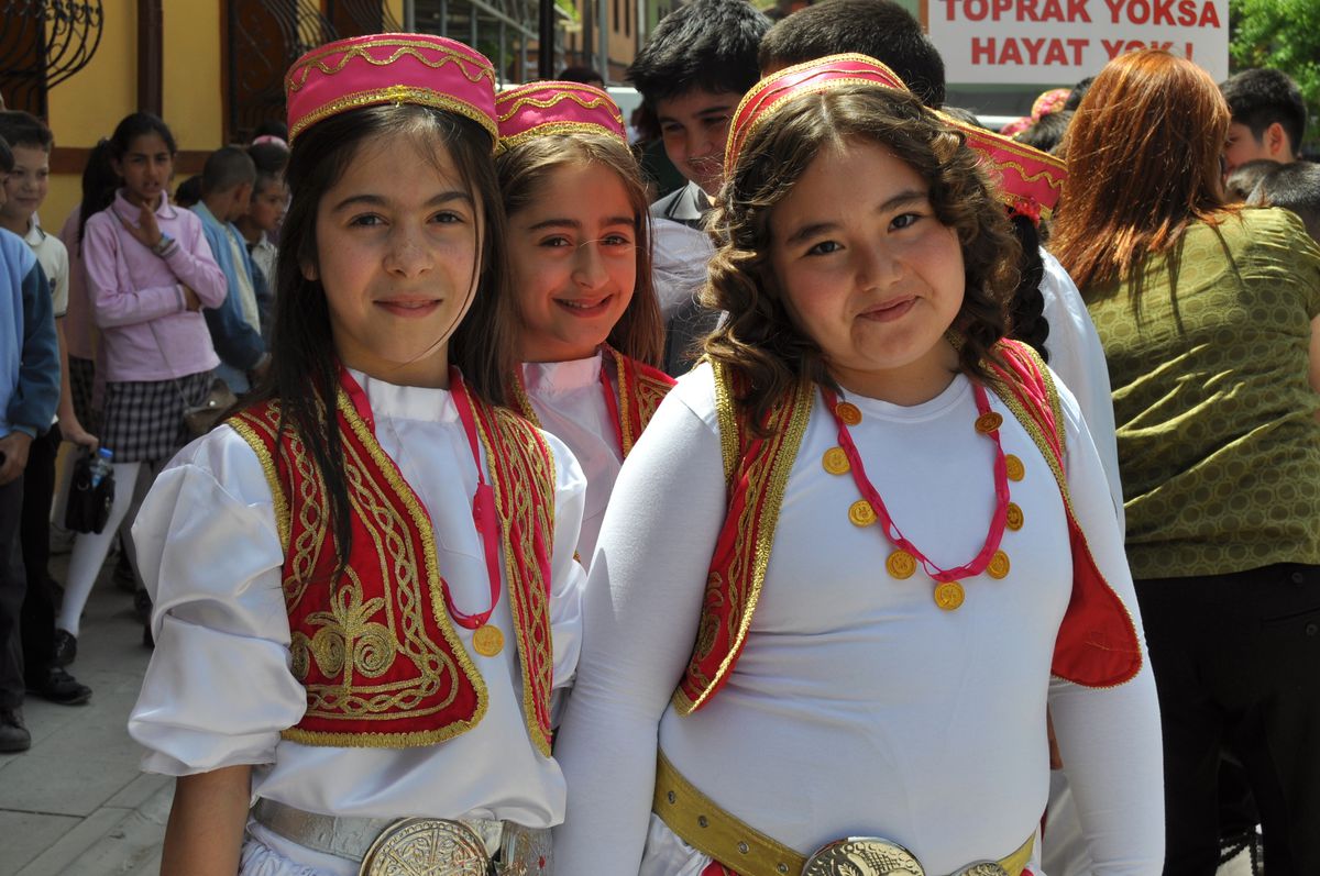 Eskişehir\'de \'Tema Evi\' Açıldı
