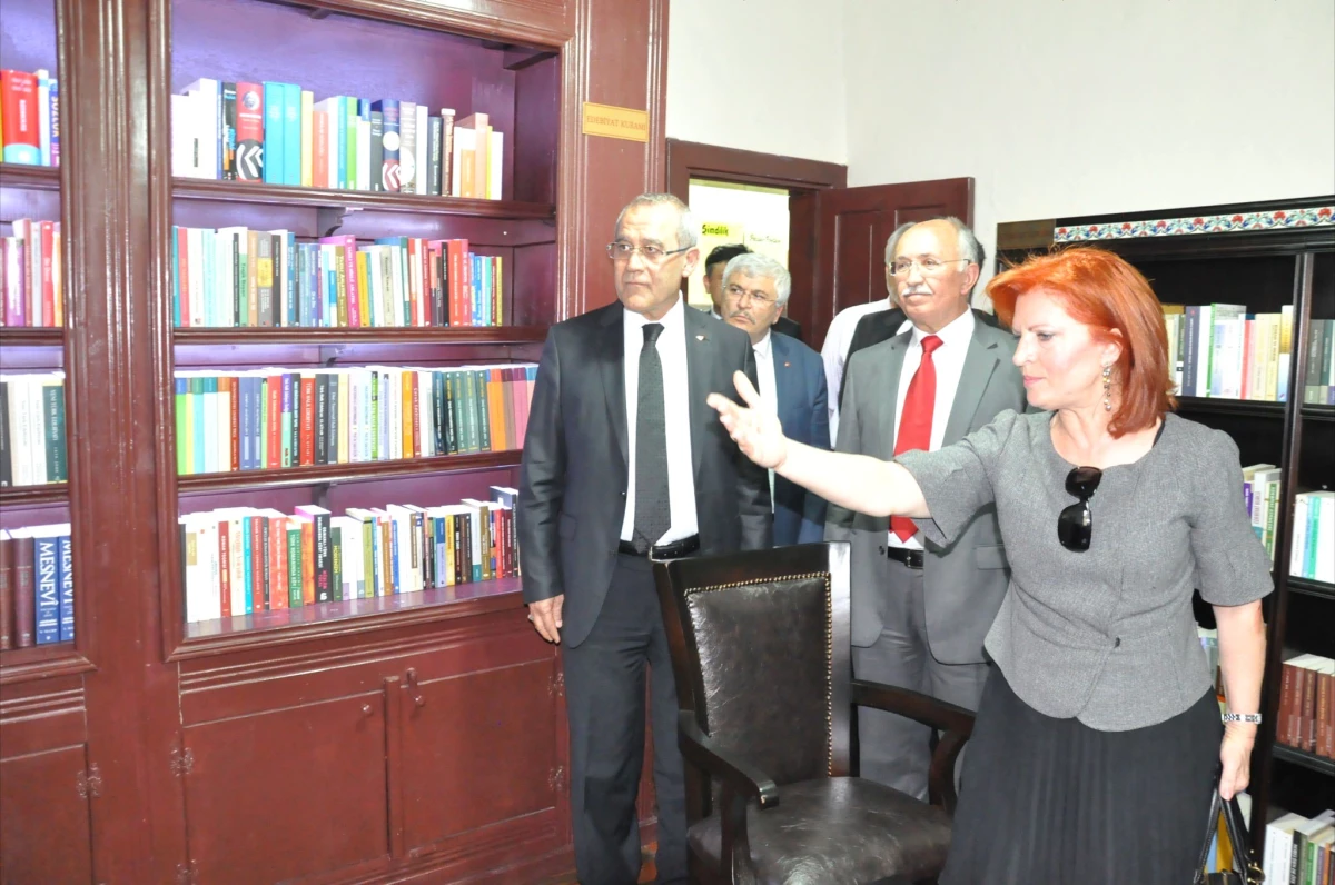 Evliya Çelebi Edebiyat Müze Kütüphanesi Açıldı