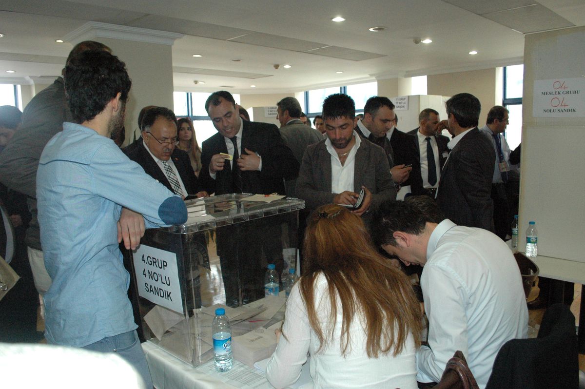 Gebze Ticaret Odası Seçiminde Kavga