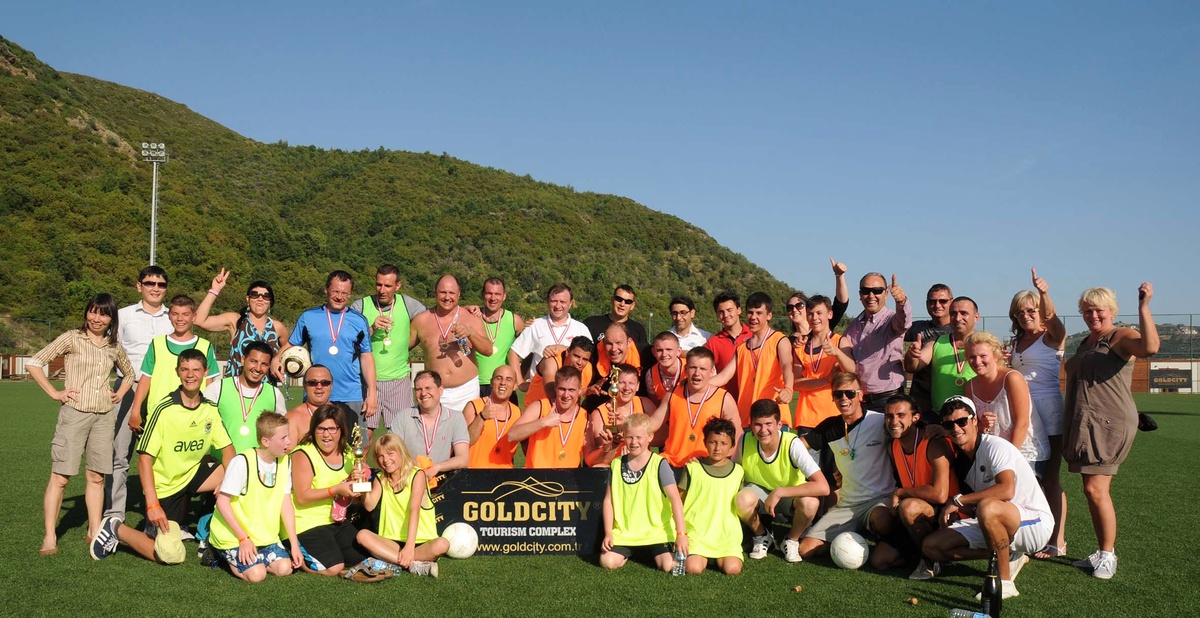 Goldcıty 4. Futbol Turnuvasında Kupa Heyecanı