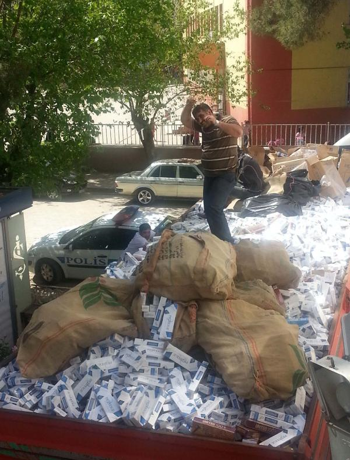 İslahiye\'de 4 Ayda 308 Bin Paket Kaçak Sigara