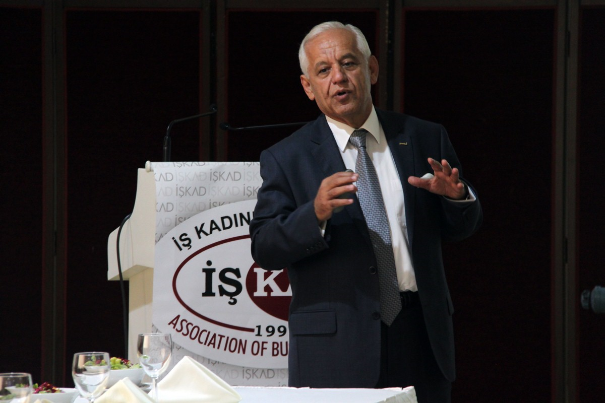 "Kadınların İş Gücüne Katılımı Artmalı"